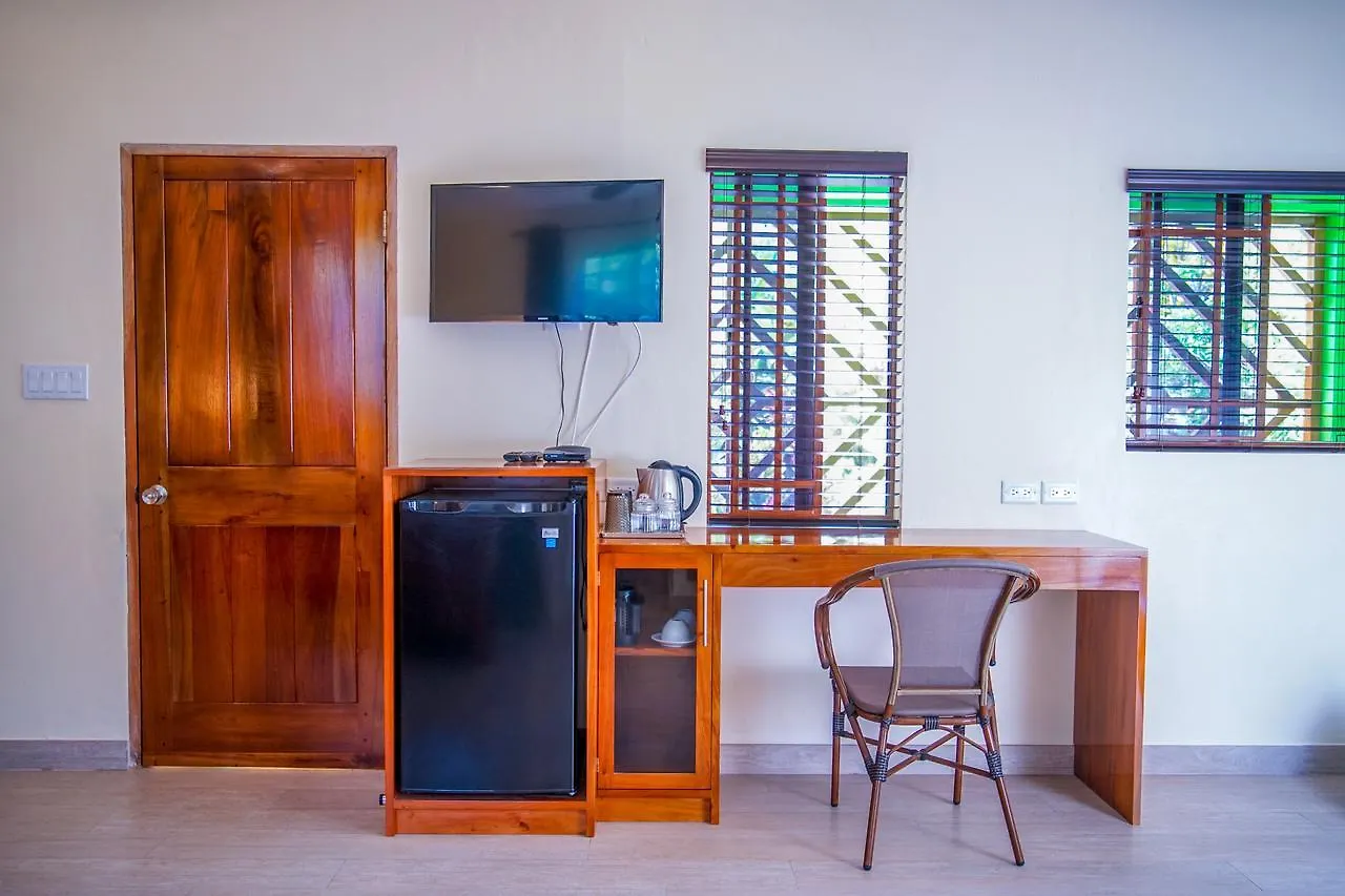 Sunrise Club Hotel Negril